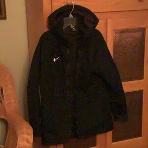 Nike kids winter parka, size L